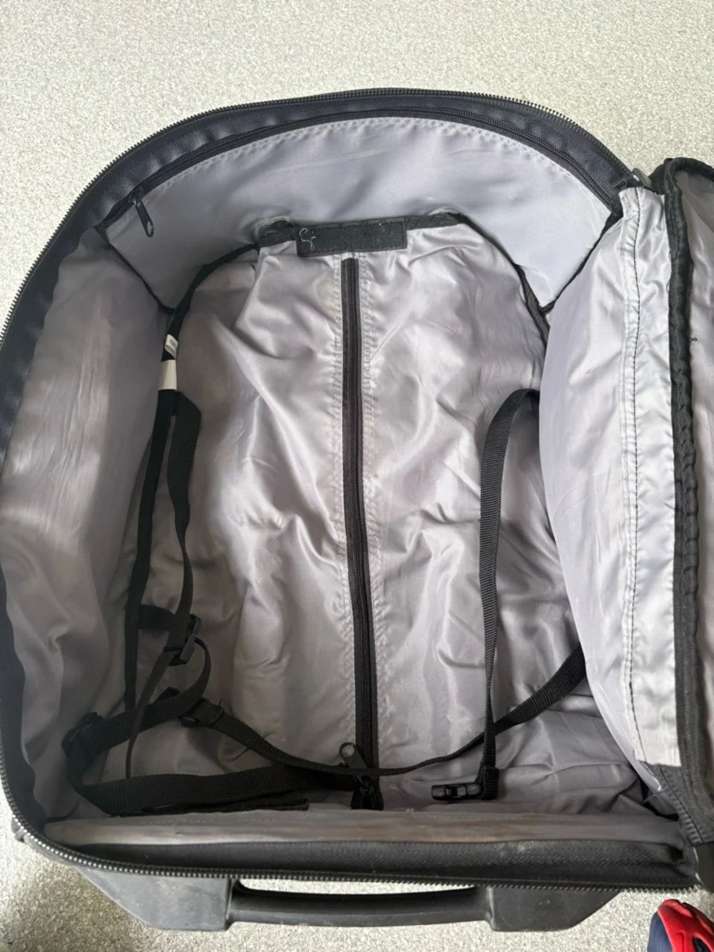 High Sierra Green Rolling Backpack/converts into carry on and regular backpack